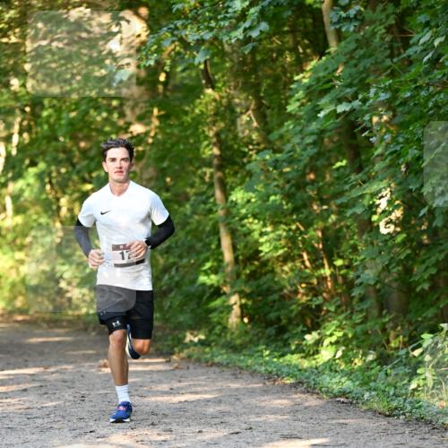 06.10.2024 - Bramfelder Halbmarathon 2024 Dr. Thomas Lammeyer http://msf.ph/oto/7334346 06.10.2024 09:50:02 Laufen 1 meine-sportfotos.de