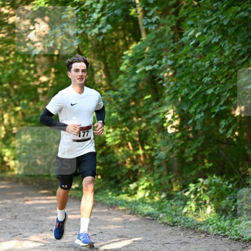 06.10.2024 - Bramfelder Halbmarathon 2024 Dr. Thomas Lammeyer http://msf.ph/oto/7334353 06.10.2024 09:50:03 Laufen 177 meine-sportfotos.de