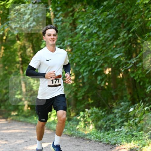06.10.2024 - Bramfelder Halbmarathon 2024 Dr. Thomas Lammeyer http://msf.ph/oto/7334358 06.10.2024 09:50:04 Laufen 177 meine-sportfotos.de