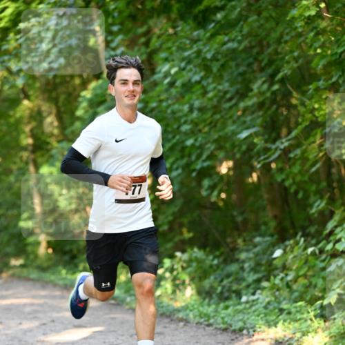 06.10.2024 - Bramfelder Halbmarathon 2024 Dr. Thomas Lammeyer http://msf.ph/oto/7334359 06.10.2024 09:50:04 Laufen 77 meine-sportfotos.de