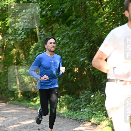 06.10.2024 - Bramfelder Halbmarathon 2024 Dr. Thomas Lammeyer http://msf.ph/oto/7334475 06.10.2024 09:50:37 Laufen  meine-sportfotos.de