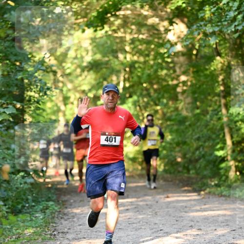 06.10.2024 - Bramfelder Halbmarathon 2024 Dr. Thomas Lammeyer http://msf.ph/oto/7334483 06.10.2024 09:50:45 Laufen 401 meine-sportfotos.de
