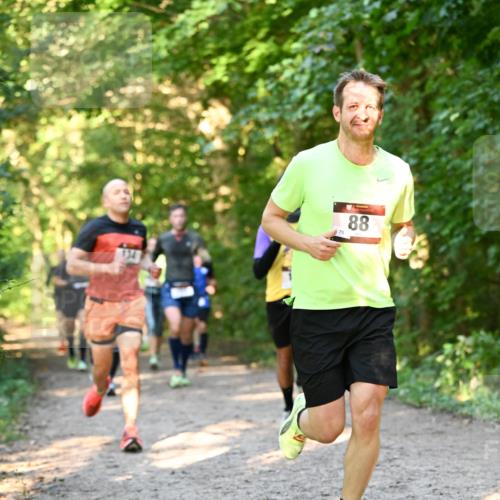 06.10.2024 - Bramfelder Halbmarathon 2024 Dr. Thomas Lammeyer http://msf.ph/oto/7334511 06.10.2024 09:50:49 Laufen 75, 88 meine-sportfotos.de