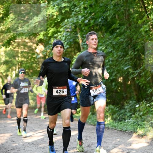 06.10.2024 - Bramfelder Halbmarathon 2024 Dr. Thomas Lammeyer http://msf.ph/oto/7334524 06.10.2024 09:50:52 Laufen 138, 425, 164 meine-sportfotos.de