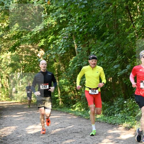 06.10.2024 - Bramfelder Halbmarathon 2024 Dr. Thomas Lammeyer http://msf.ph/oto/7334543 06.10.2024 09:50:56 Laufen 242, 358, 5 meine-sportfotos.de