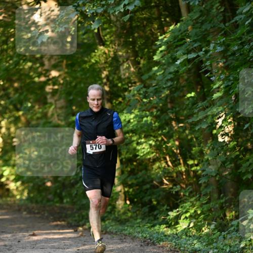 06.10.2024 - Bramfelder Halbmarathon 2024 Dr. Thomas Lammeyer http://msf.ph/oto/7334552 06.10.2024 09:50:59 Laufen 570 meine-sportfotos.de