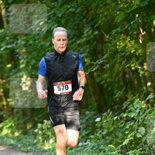 06.10.2024 - Bramfelder Halbmarathon 2024 Dr. Thomas Lammeyer http://msf.ph/oto/7334569 06.10.2024 09:51:02 Laufen 570 meine-sportfotos.de