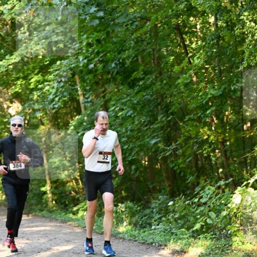 06.10.2024 - Bramfelder Halbmarathon 2024 Dr. Thomas Lammeyer http://msf.ph/oto/7334623 06.10.2024 09:51:44 Laufen 32, 384 meine-sportfotos.de