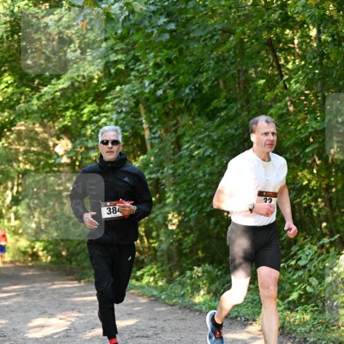 06.10.2024 - Bramfelder Halbmarathon 2024 Dr. Thomas Lammeyer http://msf.ph/oto/7334627 06.10.2024 09:51:44 Laufen 384, 22 meine-sportfotos.de
