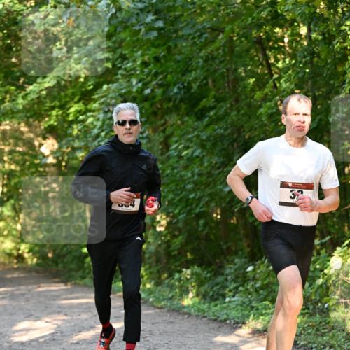 06.10.2024 - Bramfelder Halbmarathon 2024 Dr. Thomas Lammeyer http://msf.ph/oto/7334629 06.10.2024 09:51:45 Laufen 32 meine-sportfotos.de
