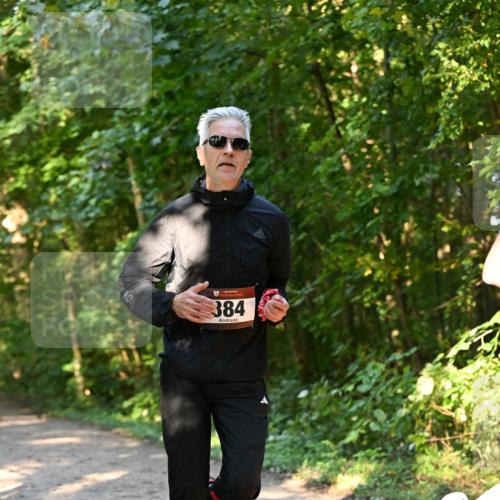 06.10.2024 - Bramfelder Halbmarathon 2024 Dr. Thomas Lammeyer http://msf.ph/oto/7334633 06.10.2024 09:51:45 Laufen 384 meine-sportfotos.de