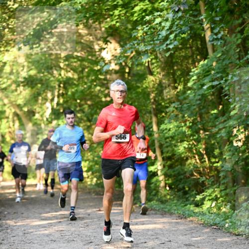 06.10.2024 - Bramfelder Halbmarathon 2024 Dr. Thomas Lammeyer http://msf.ph/oto/7334644 06.10.2024 09:51:52 Laufen 99, 566, 14 meine-sportfotos.de