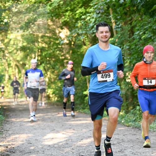 06.10.2024 - Bramfelder Halbmarathon 2024 Dr. Thomas Lammeyer http://msf.ph/oto/7334665 06.10.2024 09:51:56 Laufen 499, 14 meine-sportfotos.de