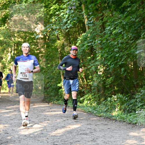 06.10.2024 - Bramfelder Halbmarathon 2024 Dr. Thomas Lammeyer http://msf.ph/oto/7334672 06.10.2024 09:51:57 Laufen 125 meine-sportfotos.de