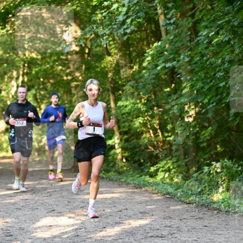 06.10.2024 - Bramfelder Halbmarathon 2024 Dr. Thomas Lammeyer http://msf.ph/oto/7334693 06.10.2024 09:52:01 Laufen 352 meine-sportfotos.de