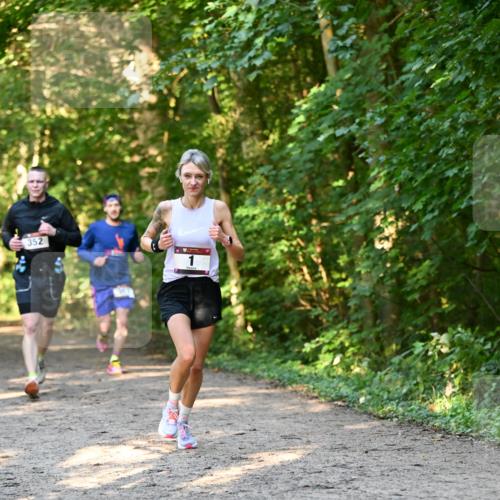 06.10.2024 - Bramfelder Halbmarathon 2024 Dr. Thomas Lammeyer http://msf.ph/oto/7334694 06.10.2024 09:52:01 Laufen 352 meine-sportfotos.de