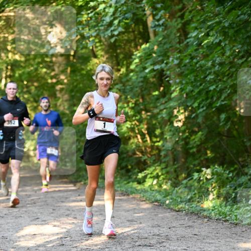 06.10.2024 - Bramfelder Halbmarathon 2024 Dr. Thomas Lammeyer http://msf.ph/oto/7334697 06.10.2024 09:52:02 Laufen 352, 1 meine-sportfotos.de