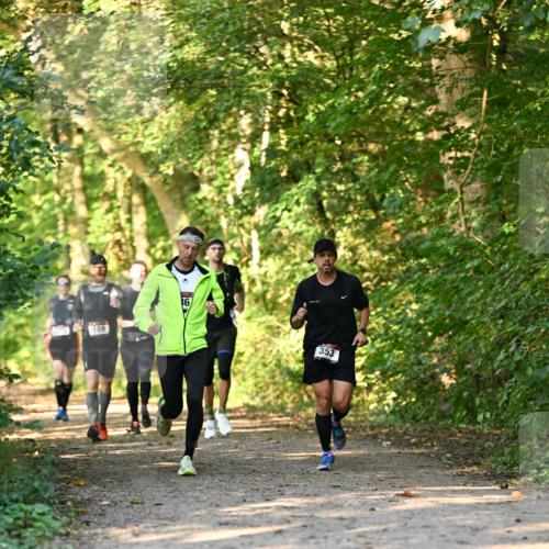 06.10.2024 - Bramfelder Halbmarathon 2024 Dr. Thomas Lammeyer http://msf.ph/oto/7334717 06.10.2024 09:52:08 Laufen 189, 6, 353 meine-sportfotos.de