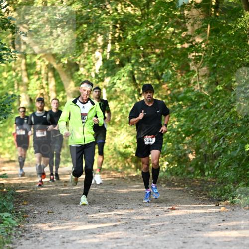 06.10.2024 - Bramfelder Halbmarathon 2024 Dr. Thomas Lammeyer http://msf.ph/oto/7334723 06.10.2024 09:52:09 Laufen 189, 36, 353 meine-sportfotos.de