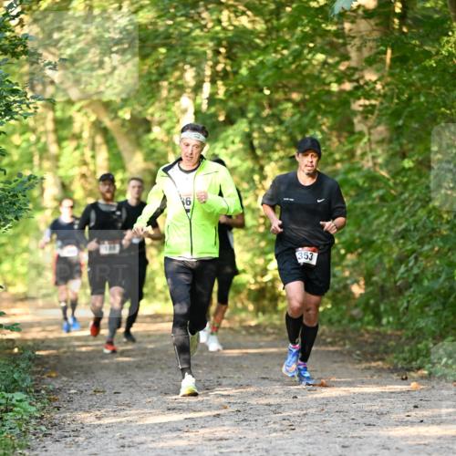 06.10.2024 - Bramfelder Halbmarathon 2024 Dr. Thomas Lammeyer http://msf.ph/oto/7334728 06.10.2024 09:52:10 Laufen 353 meine-sportfotos.de