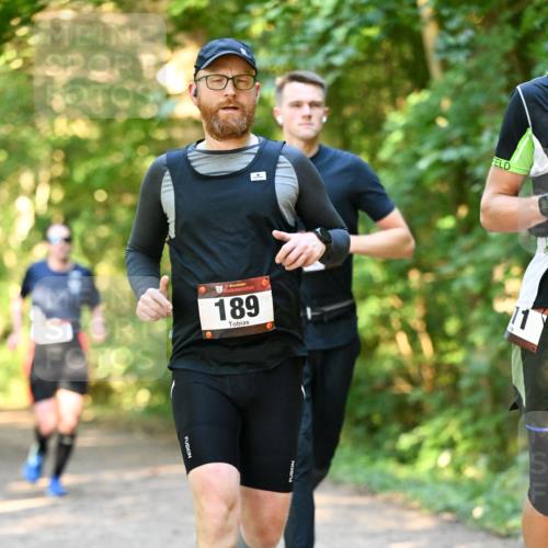06.10.2024 - Bramfelder Halbmarathon 2024 Dr. Thomas Lammeyer http://msf.ph/oto/7334762 06.10.2024 09:52:17 Laufen 33, 189 meine-sportfotos.de