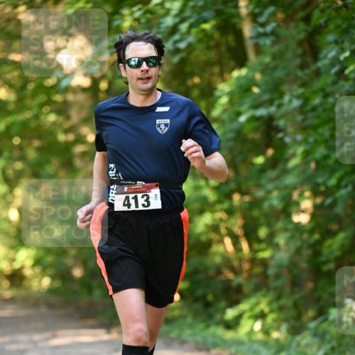 06.10.2024 - Bramfelder Halbmarathon 2024 Dr. Thomas Lammeyer http://msf.ph/oto/7334777 06.10.2024 09:52:20 Laufen 413, 114 meine-sportfotos.de
