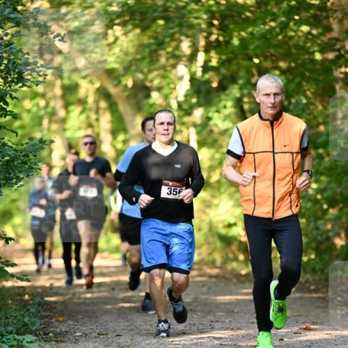 06.10.2024 - Bramfelder Halbmarathon 2024 Dr. Thomas Lammeyer http://msf.ph/oto/7334801 06.10.2024 09:52:29 Laufen 35 meine-sportfotos.de