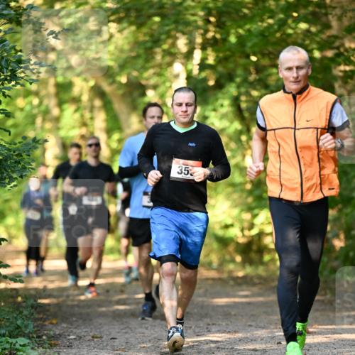 06.10.2024 - Bramfelder Halbmarathon 2024 Dr. Thomas Lammeyer http://msf.ph/oto/7334805 06.10.2024 09:52:30 Laufen 35 meine-sportfotos.de