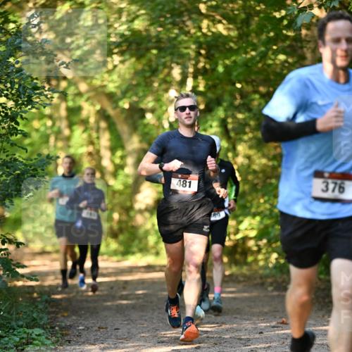 06.10.2024 - Bramfelder Halbmarathon 2024 Dr. Thomas Lammeyer http://msf.ph/oto/7334827 06.10.2024 09:52:34 Laufen 481, 89, 376 meine-sportfotos.de
