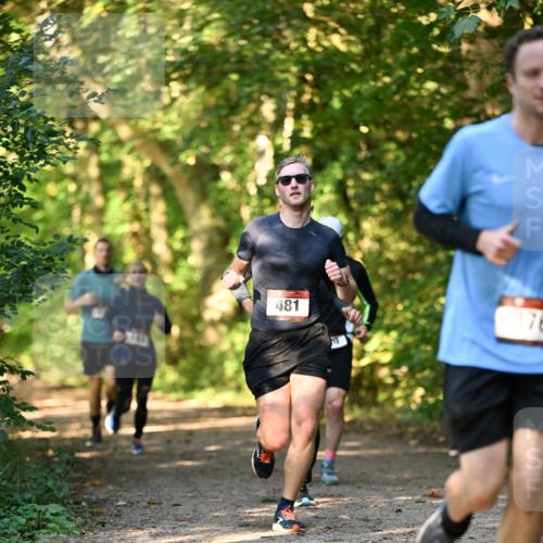 06.10.2024 - Bramfelder Halbmarathon 2024 Dr. Thomas Lammeyer http://msf.ph/oto/7334828 06.10.2024 09:52:34 Laufen 481, 376 meine-sportfotos.de