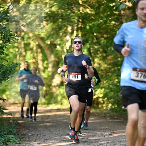 06.10.2024 - Bramfelder Halbmarathon 2024 Dr. Thomas Lammeyer http://msf.ph/oto/7334829 06.10.2024 09:52:34 Laufen 481, 376 meine-sportfotos.de