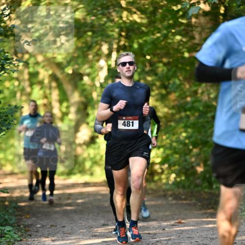 06.10.2024 - Bramfelder Halbmarathon 2024 Dr. Thomas Lammeyer http://msf.ph/oto/7334832 06.10.2024 09:52:35 Laufen 481 meine-sportfotos.de