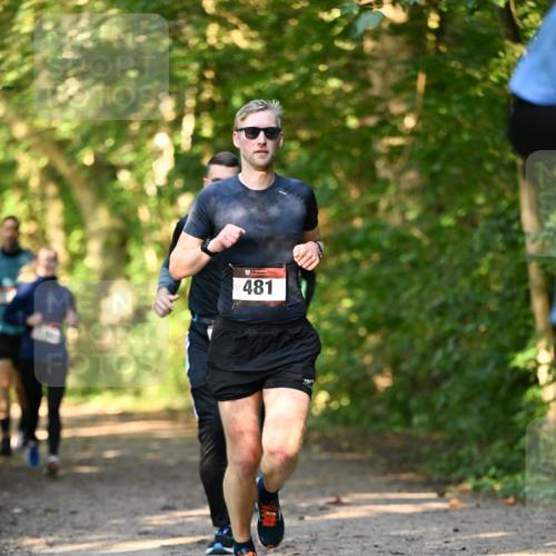 06.10.2024 - Bramfelder Halbmarathon 2024 Dr. Thomas Lammeyer http://msf.ph/oto/7334837 06.10.2024 09:52:35 Laufen 481 meine-sportfotos.de