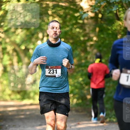 06.10.2024 - Bramfelder Halbmarathon 2024 Dr. Thomas Lammeyer http://msf.ph/oto/7334868 06.10.2024 09:52:42 Laufen 231, 51 meine-sportfotos.de