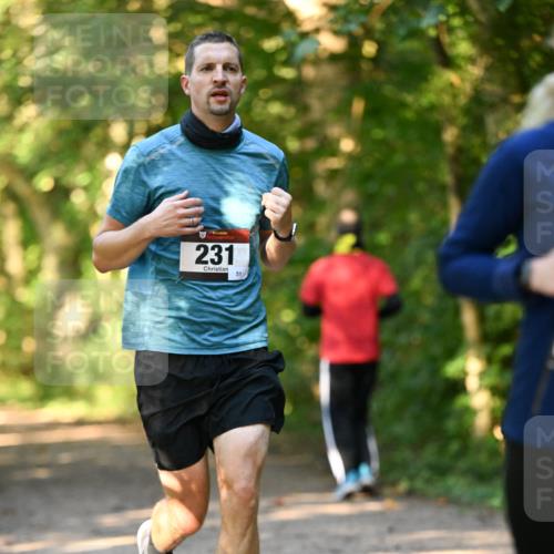 06.10.2024 - Bramfelder Halbmarathon 2024 Dr. Thomas Lammeyer http://msf.ph/oto/7334870 06.10.2024 09:52:42 Laufen 231, 51 meine-sportfotos.de