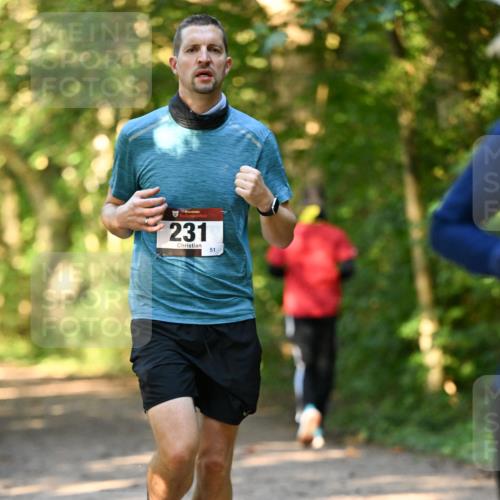 06.10.2024 - Bramfelder Halbmarathon 2024 Dr. Thomas Lammeyer http://msf.ph/oto/7334871 06.10.2024 09:52:42 Laufen 231, 51 meine-sportfotos.de