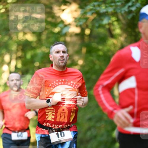 06.10.2024 - Bramfelder Halbmarathon 2024 Dr. Thomas Lammeyer http://msf.ph/oto/7334883 06.10.2024 09:52:59 Laufen 60, 10 meine-sportfotos.de