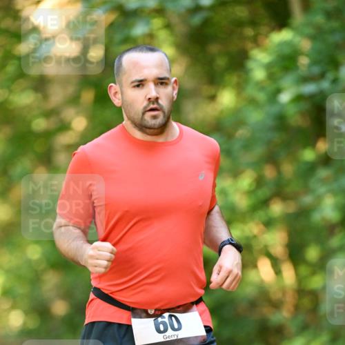 06.10.2024 - Bramfelder Halbmarathon 2024 Dr. Thomas Lammeyer http://msf.ph/oto/7334896 06.10.2024 09:53:01 Laufen 60 meine-sportfotos.de