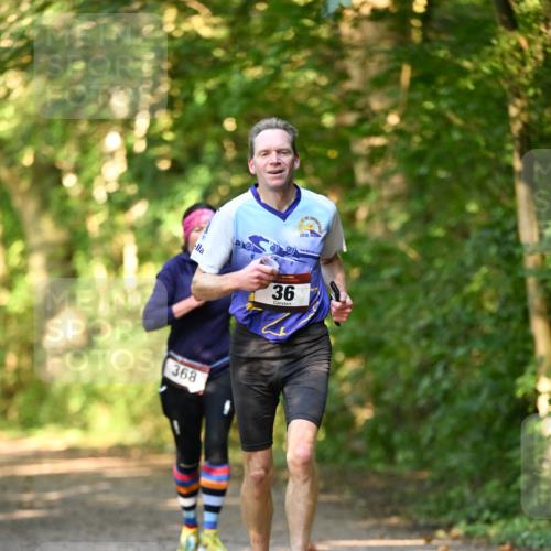 06.10.2024 - Bramfelder Halbmarathon 2024 Dr. Thomas Lammeyer http://msf.ph/oto/7334922 06.10.2024 09:53:13 Laufen 2010, 36, 368 meine-sportfotos.de