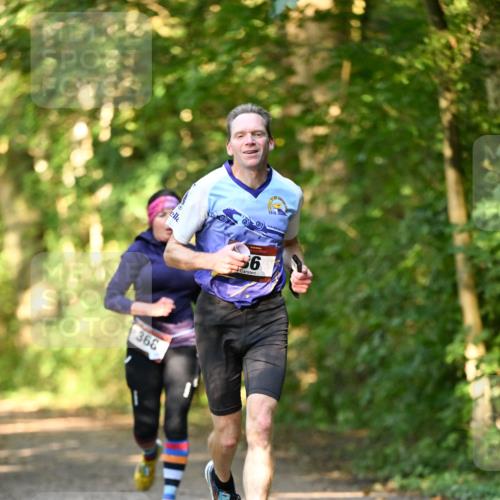 06.10.2024 - Bramfelder Halbmarathon 2024 Dr. Thomas Lammeyer http://msf.ph/oto/7334923 06.10.2024 09:53:13 Laufen 36, 368 meine-sportfotos.de