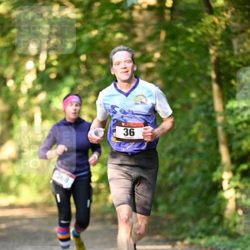 06.10.2024 - Bramfelder Halbmarathon 2024 Dr. Thomas Lammeyer http://msf.ph/oto/7334926 06.10.2024 09:53:14 Laufen 368, 2010, 36 meine-sportfotos.de