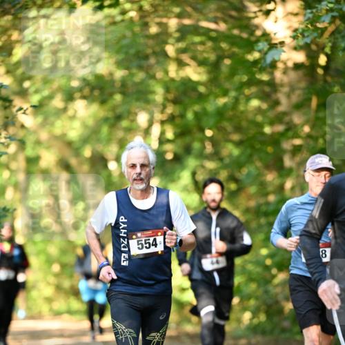 06.10.2024 - Bramfelder Halbmarathon 2024 Dr. Thomas Lammeyer http://msf.ph/oto/7334990 06.10.2024 09:53:32 Laufen 554, 8 meine-sportfotos.de