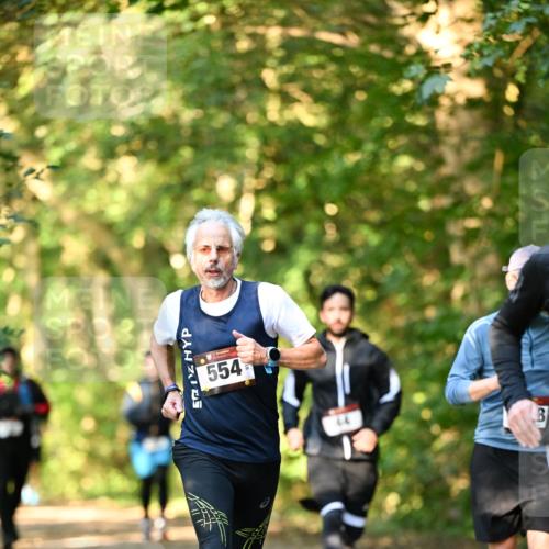 06.10.2024 - Bramfelder Halbmarathon 2024 Dr. Thomas Lammeyer http://msf.ph/oto/7334991 06.10.2024 09:53:32 Laufen 554 meine-sportfotos.de