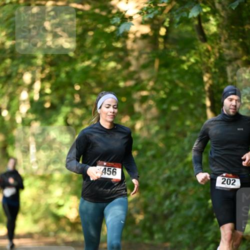 06.10.2024 - Bramfelder Halbmarathon 2024 Dr. Thomas Lammeyer http://msf.ph/oto/7335045 06.10.2024 09:53:48 Laufen 456, 202 meine-sportfotos.de