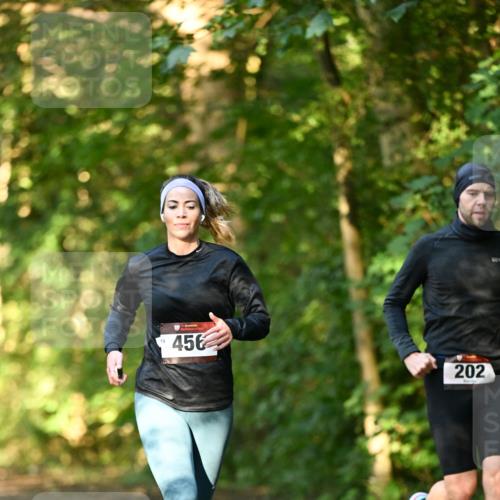 06.10.2024 - Bramfelder Halbmarathon 2024 Dr. Thomas Lammeyer http://msf.ph/oto/7335048 06.10.2024 09:53:49 Laufen 18, 456, 202 meine-sportfotos.de