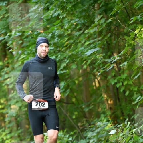 06.10.2024 - Bramfelder Halbmarathon 2024 Dr. Thomas Lammeyer http://msf.ph/oto/7335052 06.10.2024 09:53:50 Laufen 202 meine-sportfotos.de