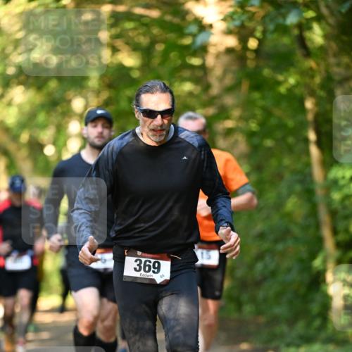 06.10.2024 - Bramfelder Halbmarathon 2024 Dr. Thomas Lammeyer http://msf.ph/oto/7335120 06.10.2024 09:54:04 Laufen 369, 69 meine-sportfotos.de