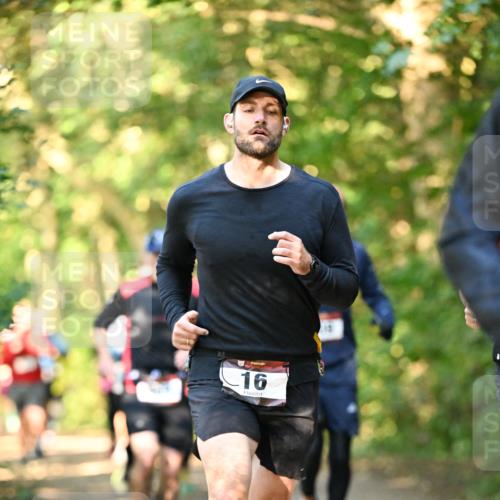 06.10.2024 - Bramfelder Halbmarathon 2024 Dr. Thomas Lammeyer http://msf.ph/oto/7335128 06.10.2024 09:54:05 Laufen 16 meine-sportfotos.de
