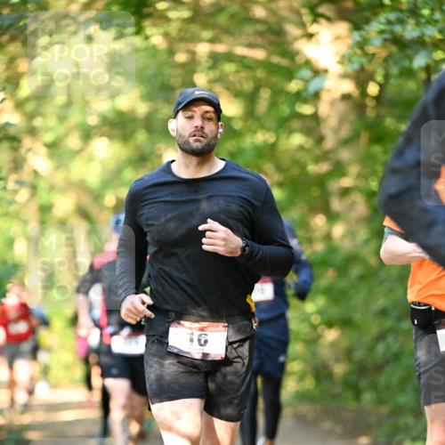 06.10.2024 - Bramfelder Halbmarathon 2024 Dr. Thomas Lammeyer http://msf.ph/oto/7335129 06.10.2024 09:54:06 Laufen  meine-sportfotos.de
