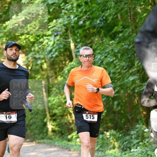 06.10.2024 - Bramfelder Halbmarathon 2024 Dr. Thomas Lammeyer http://msf.ph/oto/7335132 06.10.2024 09:54:07 Laufen 16, 515 meine-sportfotos.de